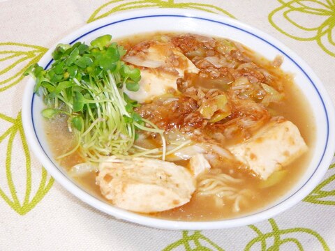 業スーの激辛×魚介豚骨で豆腐あんかけラーメン